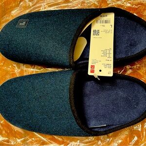 COPY - Wool like room shoes